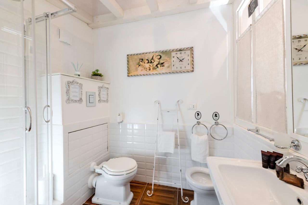 Capo Le Case, Romantic Flat Near Spanish Steps Exterior photo